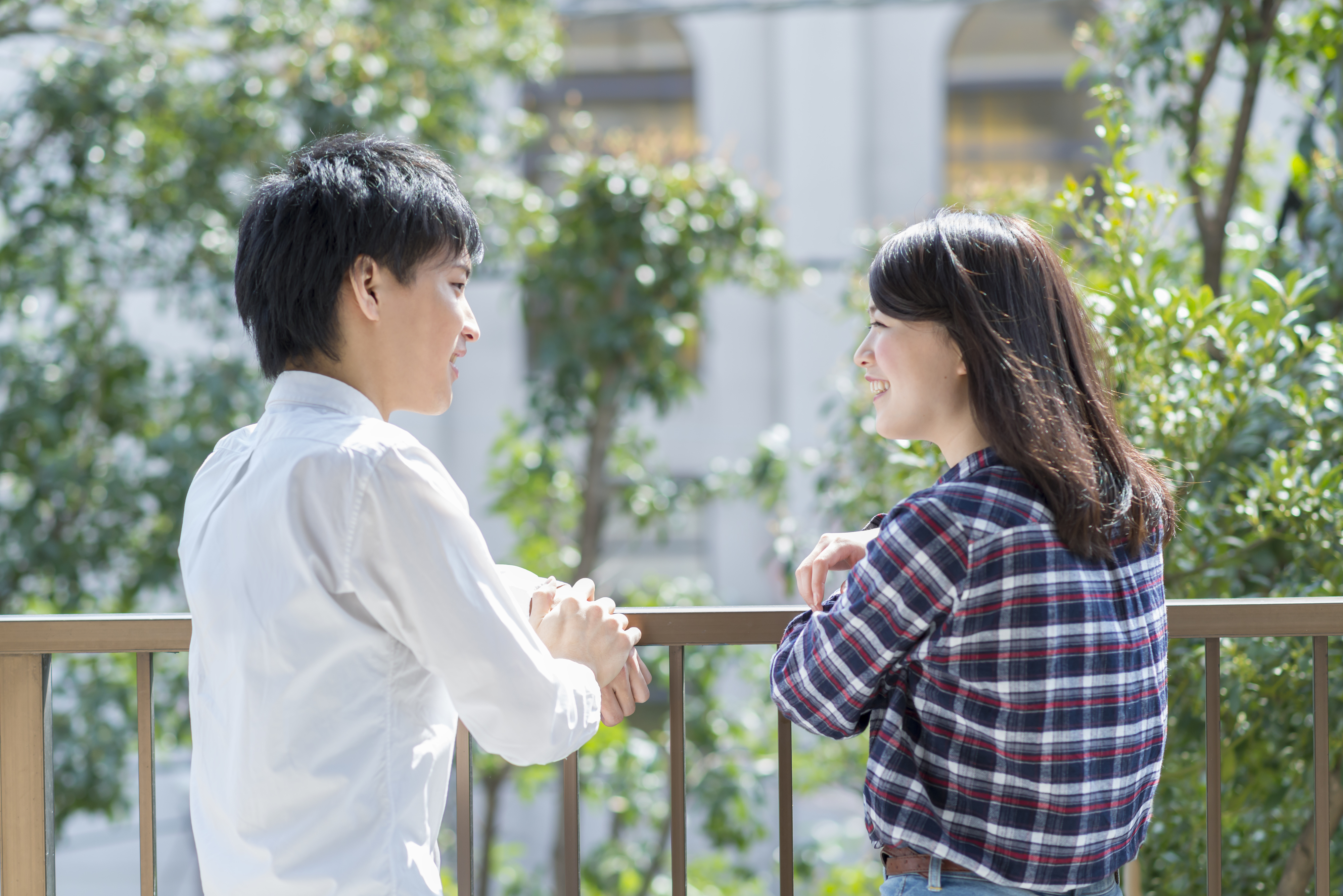 ベランダの鳥のフン きちんと掃除しないとこんなに危険な理由 Casy カジー 家事代行サービス