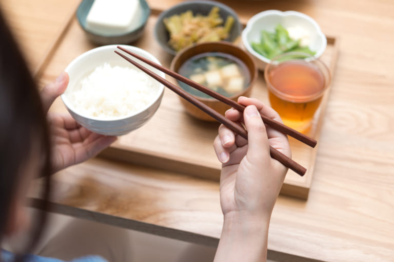 きちんと使えてる?知っているようで知らない…お箸のマナー【CaSy(カジー)】家事代行サービス
